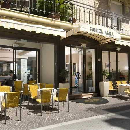 Alba Hotel 3*